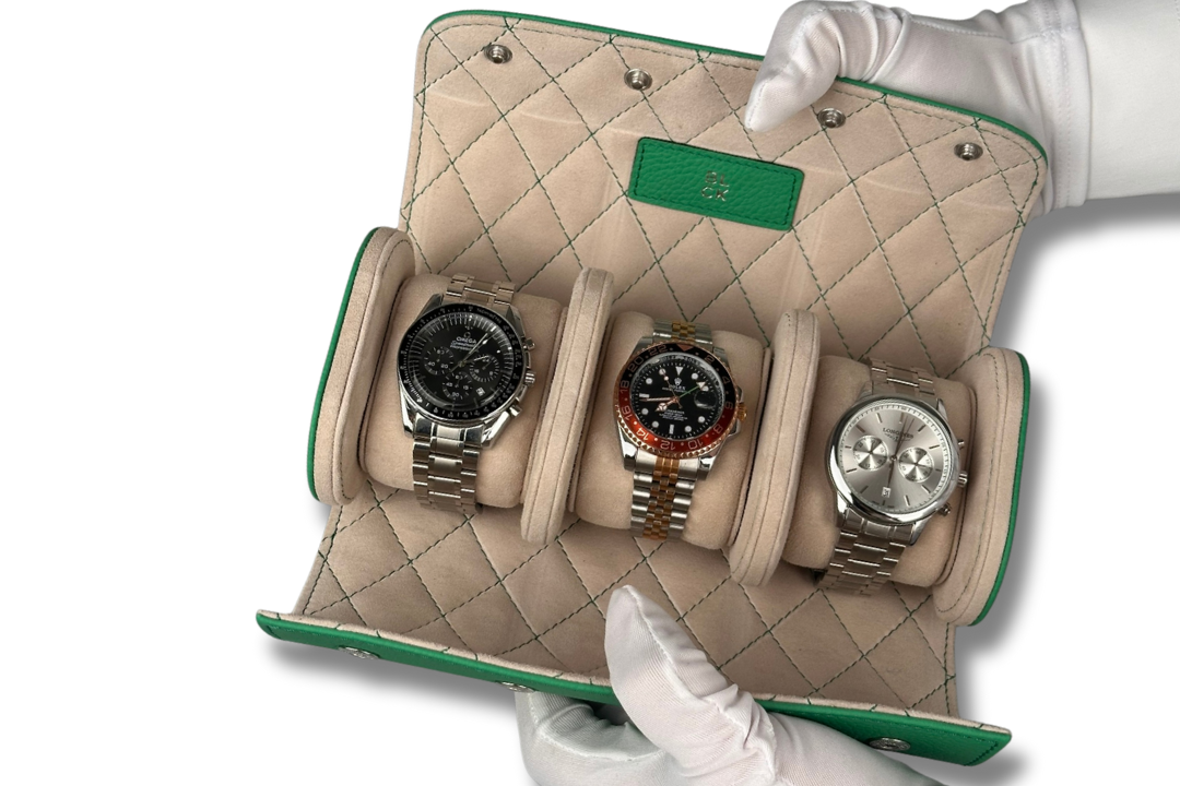 BLCK togo green watch roll suede interior