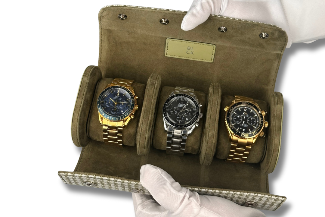 BLCK olive green houndstooth watch roll suede interior