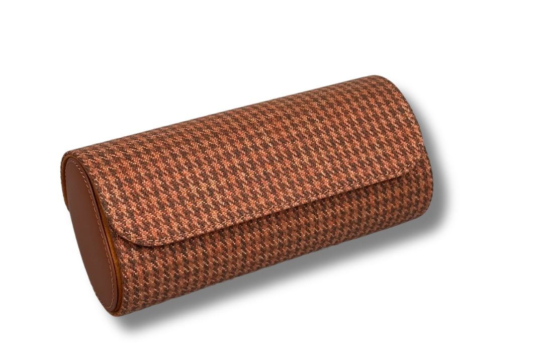 BLCK tan houndstooth watch roll travel case